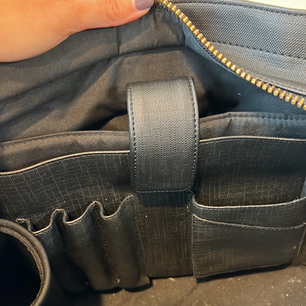 Dagne Dover Signature Tote in black - Picture 7 of 12